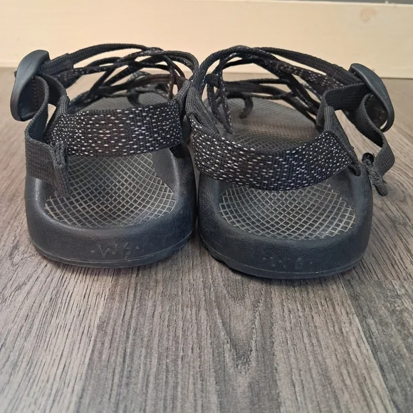 Chaco Sport Hiking Black Trail Sandals Strappy Toe Loop Shoe Womens Size 6 - Picture 4 of 7